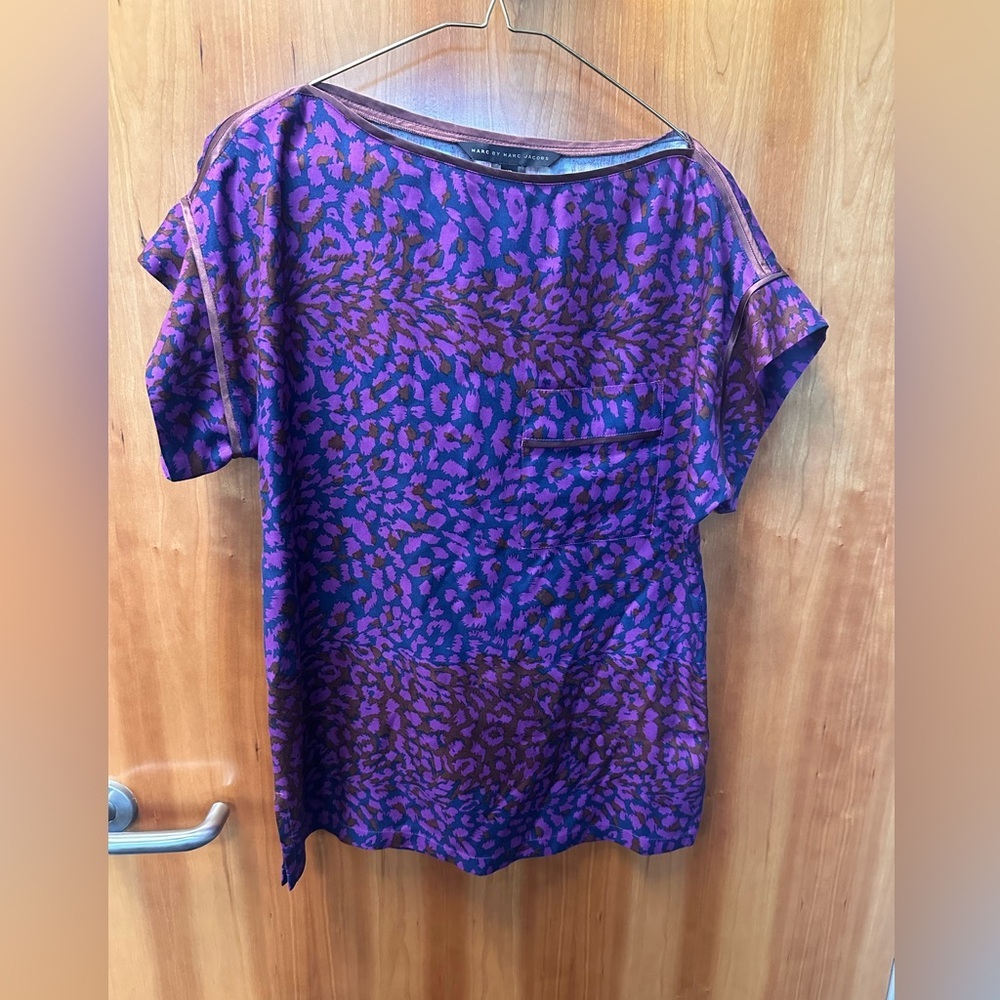 Marc by Marc Jacobs Animal Print Silk Short Sleeve XS Top